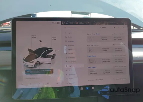 2022 Tesla Model 3 Long Range Dual Motor All-Wheel Drive z USA, uszkodzony, nr VIN 5YJ3E1EB9NF183244